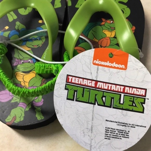 Nickelodeon Mutant Ninja Turtle Slip On Sandals Childs Size 5 / 6 NWT - Picture 2 of 4